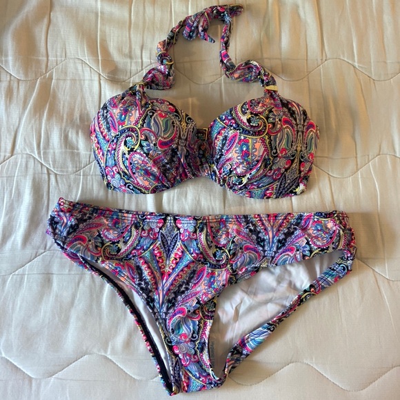 Victoria’s Secret Bikini - Picture 1 of 1